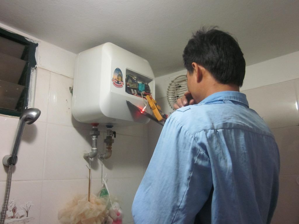 Sửa máy nước nóng tại nhà ở Buôn Ma Thuột (5)